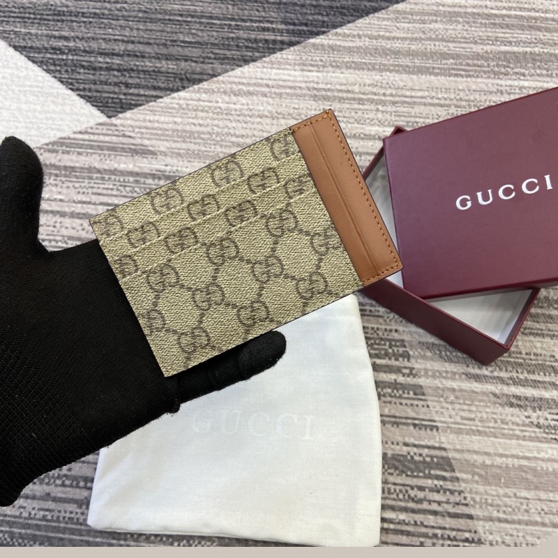 G*u*i wallets & purse